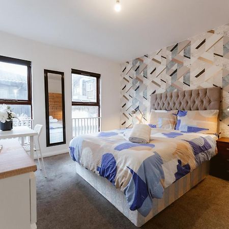 Whitechapel En-Suite Beds To Stay London Eksteriør billede