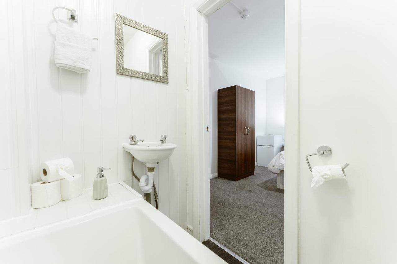 Whitechapel En-Suite Beds To Stay London Eksteriør billede