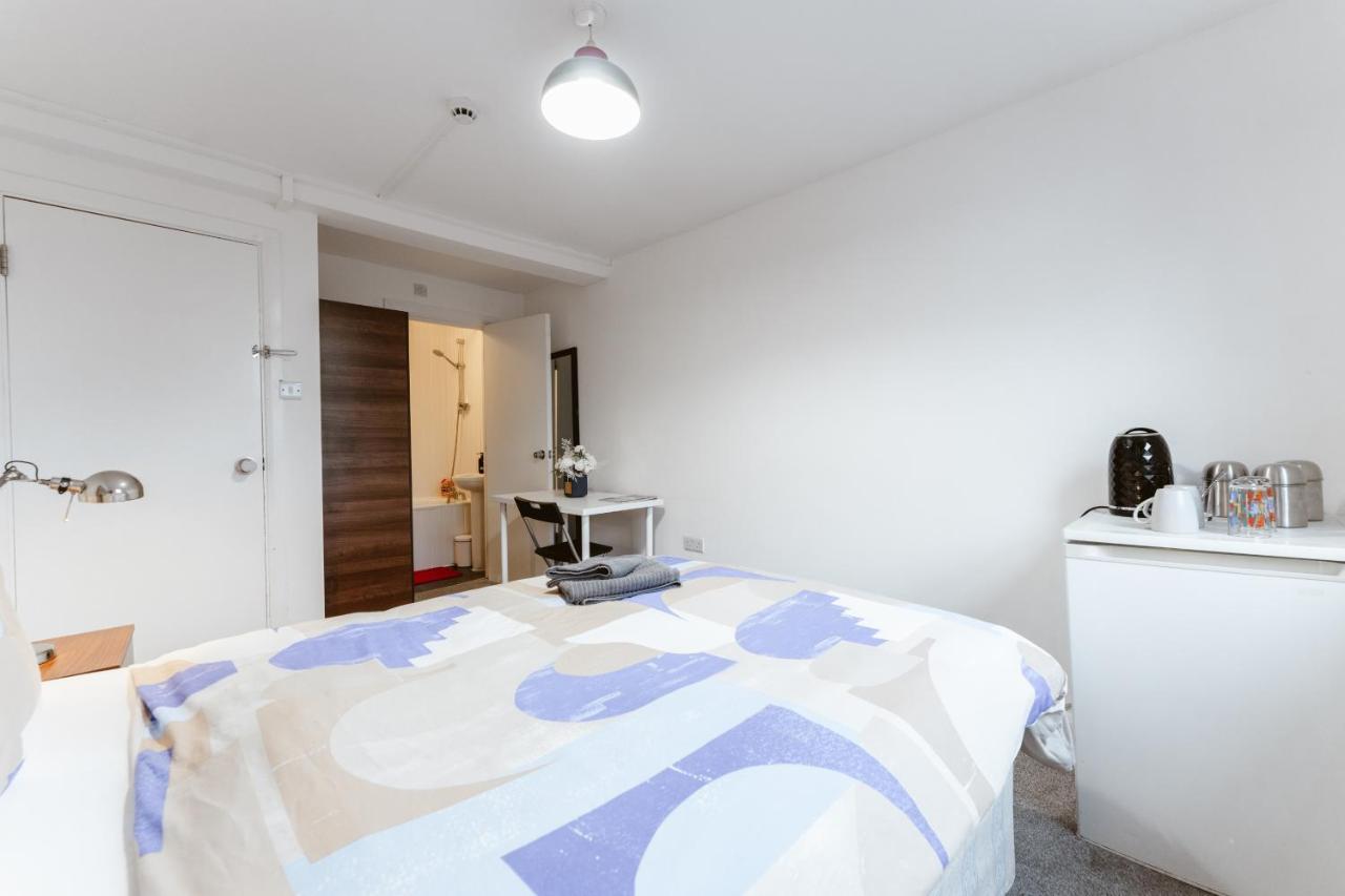 Whitechapel En-Suite Beds To Stay London Eksteriør billede