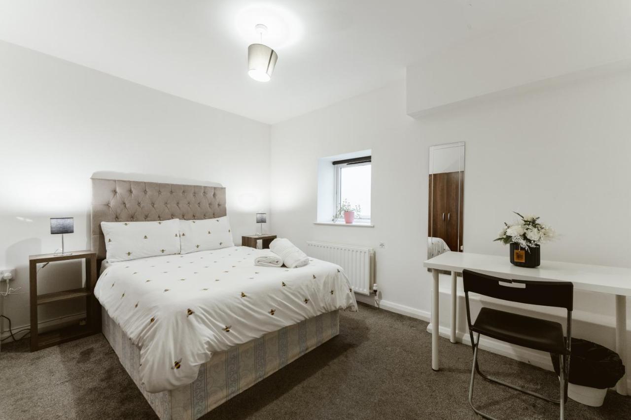 Whitechapel En-Suite Beds To Stay London Eksteriør billede